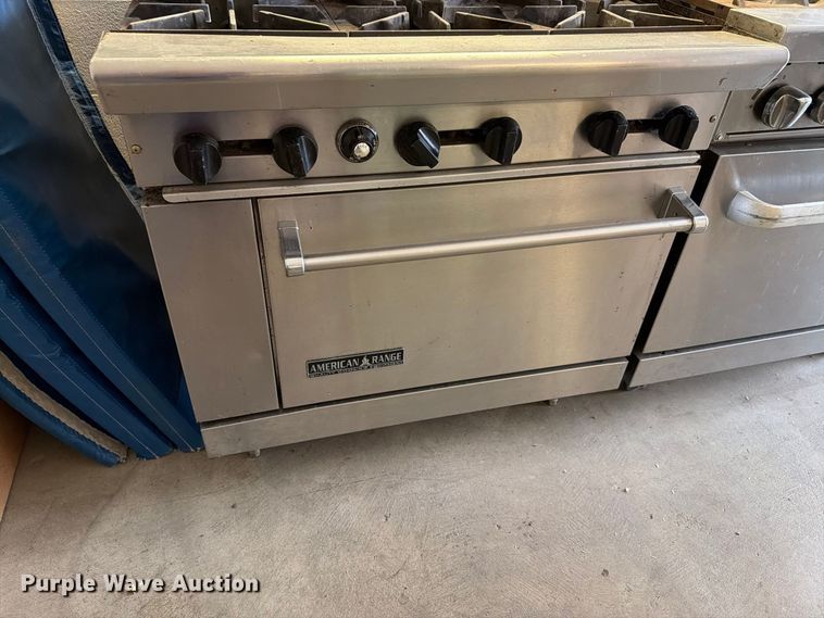 image for item EL1043 (2) gas stoves