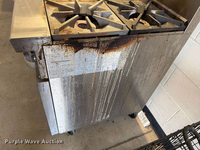 image for item EL1043 (2) gas stoves