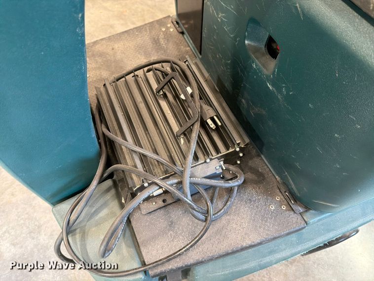 image for item EL1061 (2) Noble Strive floor scrubbers