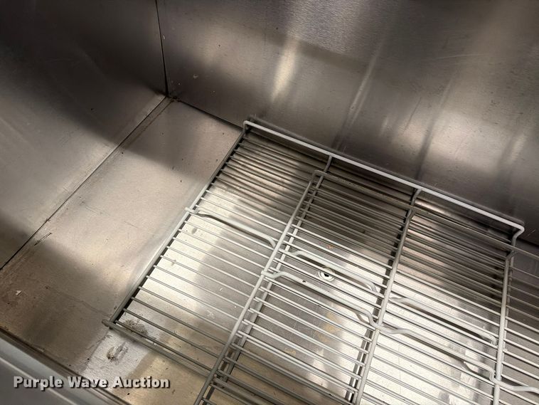 image for item EL1062 Restaurant equipment