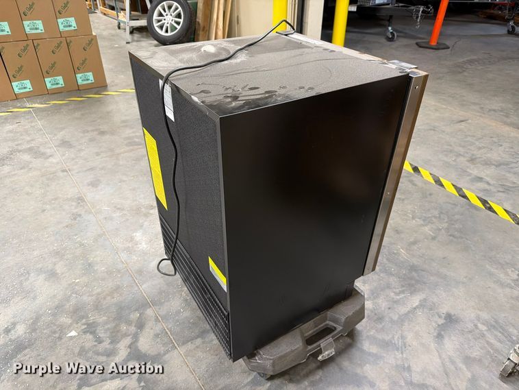 image for item EL1062 Restaurant equipment
