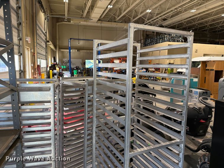 image for item EL1068 (7) storage racks