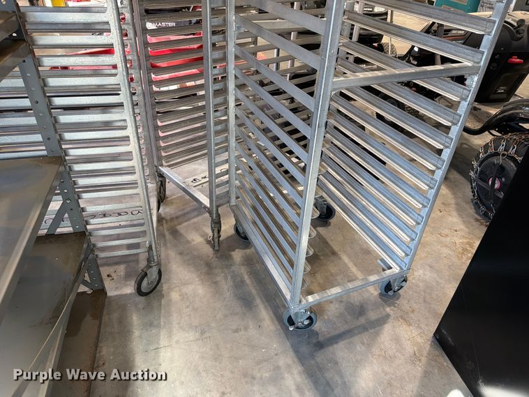 image for item EL1068 (7) storage racks