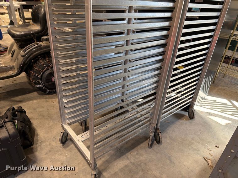 image for item EL1068 (7) storage racks