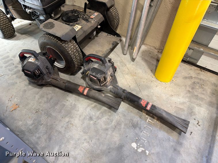 image for item EL1069 Lawn equipment