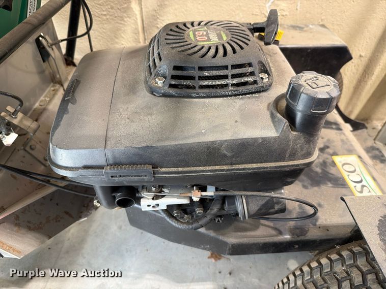 image for item EL1069 Lawn equipment
