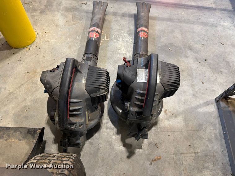image for item EL1069 Lawn equipment