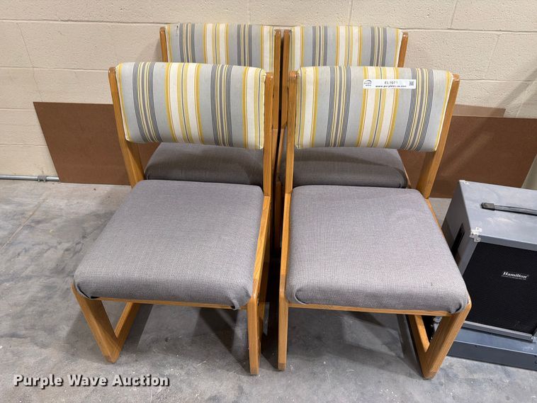 image for item EL1074 Furniture
