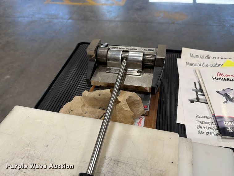 image for item EL1075 Ellison Roll Model die cast machine