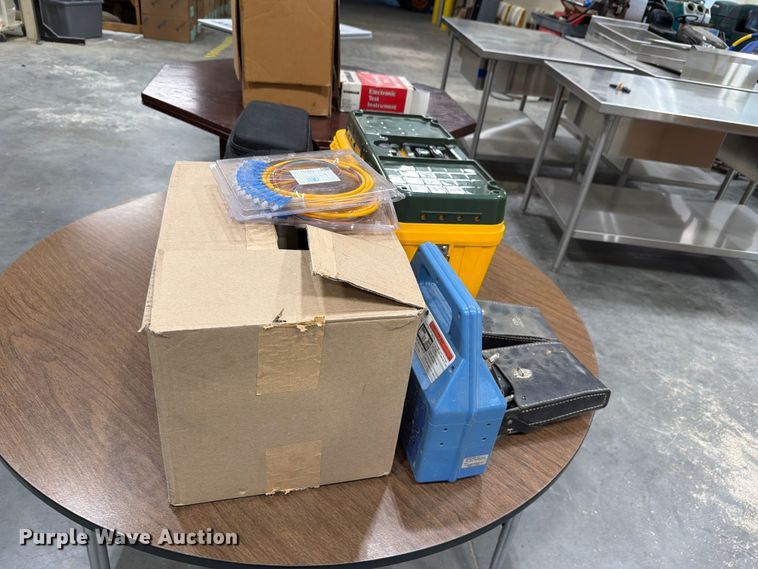 image for item EL1079 Tools