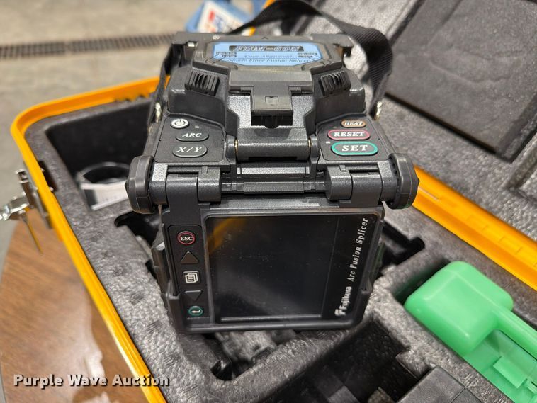 image for item EL1079 Tools