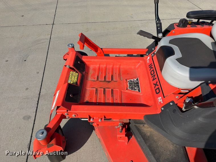 image for item EO8801 Ariens Ikon XD 52 ZTR lawn mower