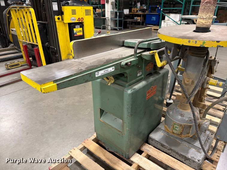 image for item EP7923 Woodworking equipment 