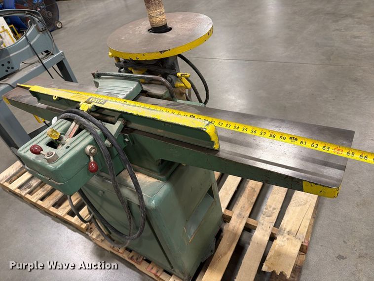 image for item EP7923 Woodworking equipment 