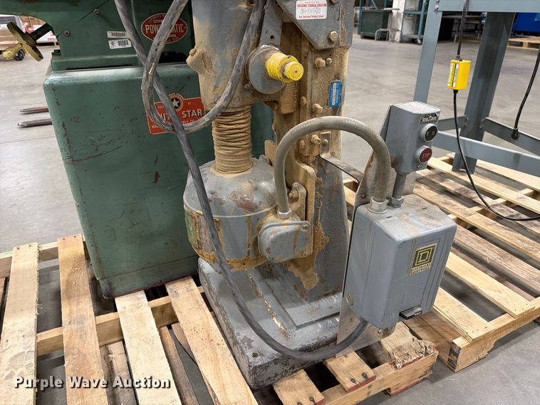 image for item EP7923 Woodworking equipment 