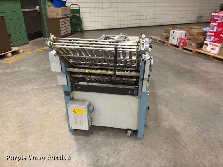 image for item EP7925 MBO Binder & Co. T49-2-49/4 paper folding machine