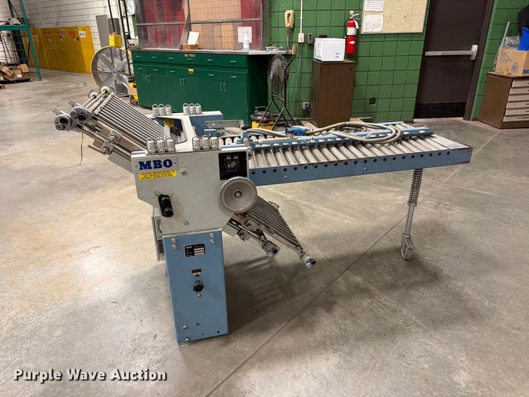 image for item EP7925 MBO Binder & Co. T49-2-49/4 paper folding machine