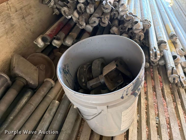 image for item EP7928 Scaffolding equipment
