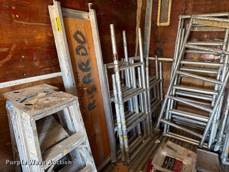image for item EP7928 Scaffolding equipment