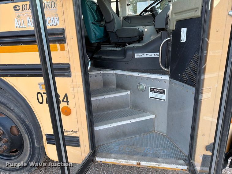 image for item EP7939 2007 Blue Bird All American school bus