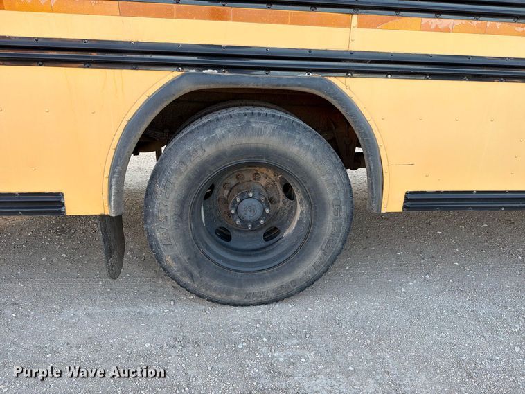 image for item EP7939 2007 Blue Bird All American school bus