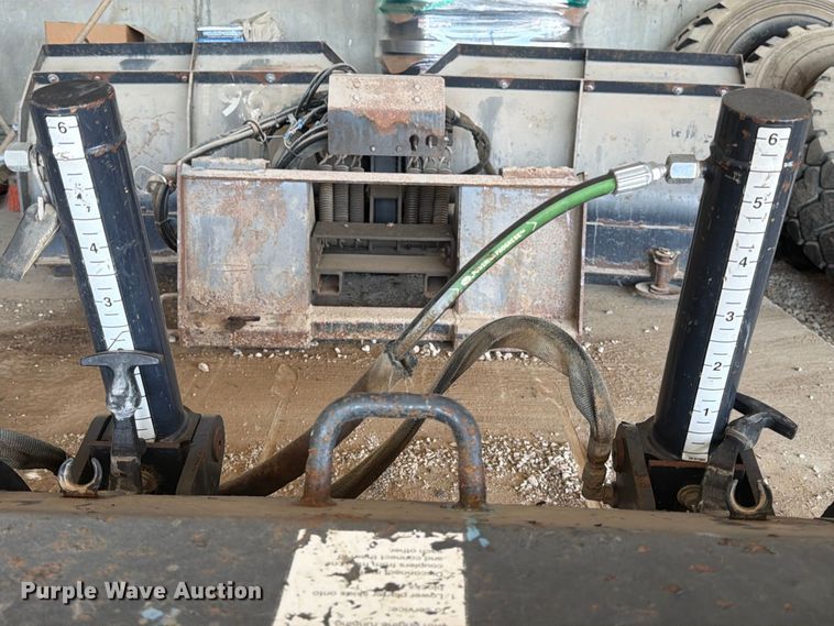 image for item EP7945 Bobcat 24 HYD Planer skid steer cold planer