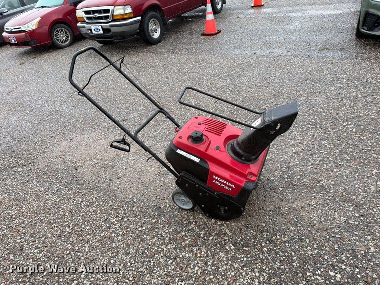 image for item EP7953 Honda HS720AMA snow blower