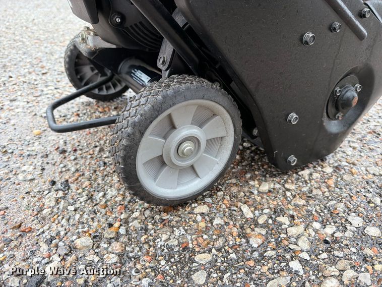 image for item EP7953 Honda HS720AMA snow blower