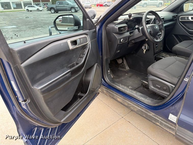 image for item EP7955 2020 Ford Explorer Police SUV