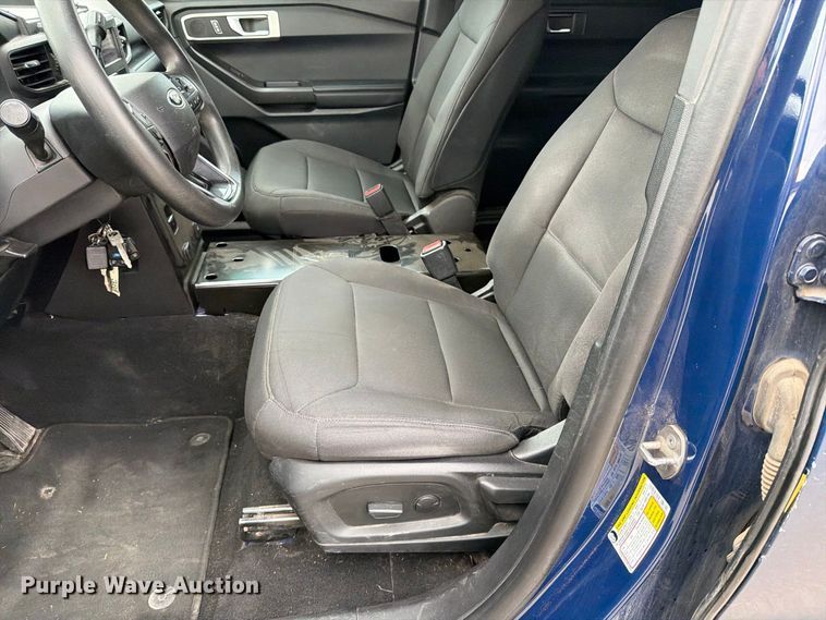 image for item EP7955 2020 Ford Explorer Police SUV