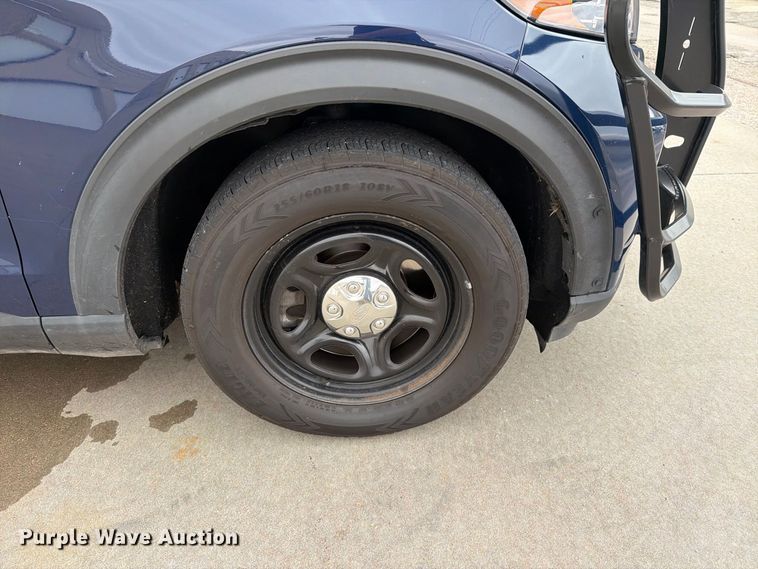 image for item EP7955 2020 Ford Explorer Police SUV