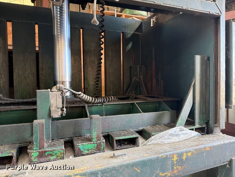 image for item ER3467 Load King 1030410MDX baler