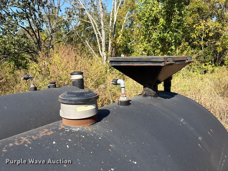 image for item ER3469 (2) Mid-South Steel Products Inc. skid mounted steel tanks