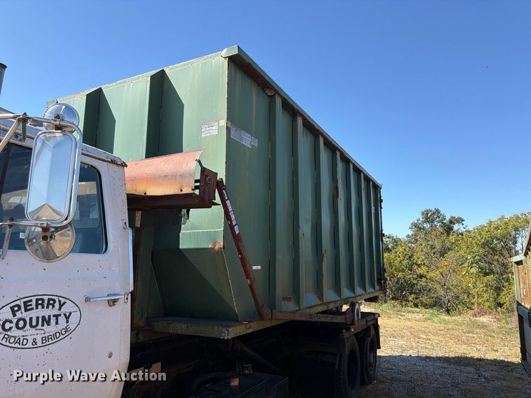 image for item ER3470 (2) enclosed roll off containers