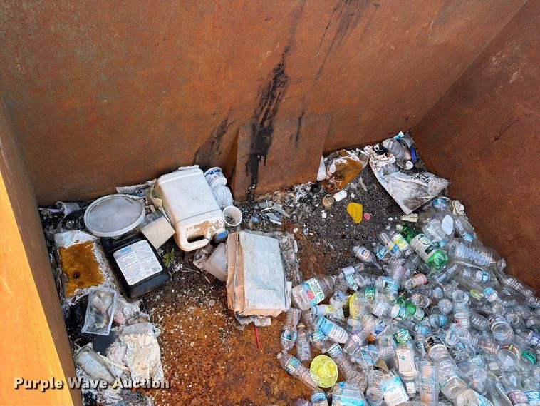 image for item ER3471 (3) roll-off containers