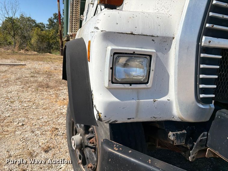 image for item ER3472 1983 Ford LNT9000 roll-off container truck