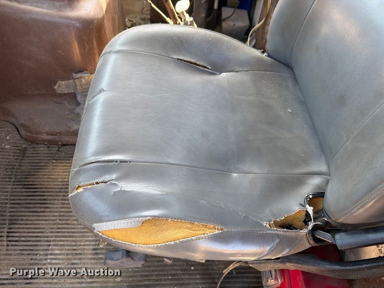 image for item ER3472 1983 Ford LNT9000 roll-off container truck