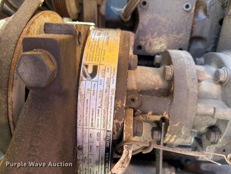 image for item ER3472 1983 Ford LNT9000 roll-off container truck