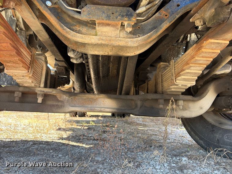 image for item ER3472 1983 Ford LNT9000 roll-off container truck