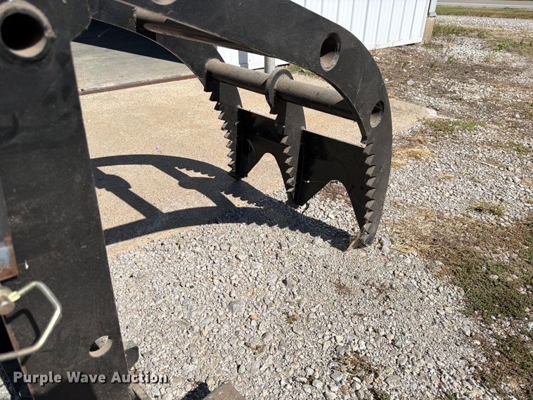 image for item ER3473 Titan Mfg forklift grapple