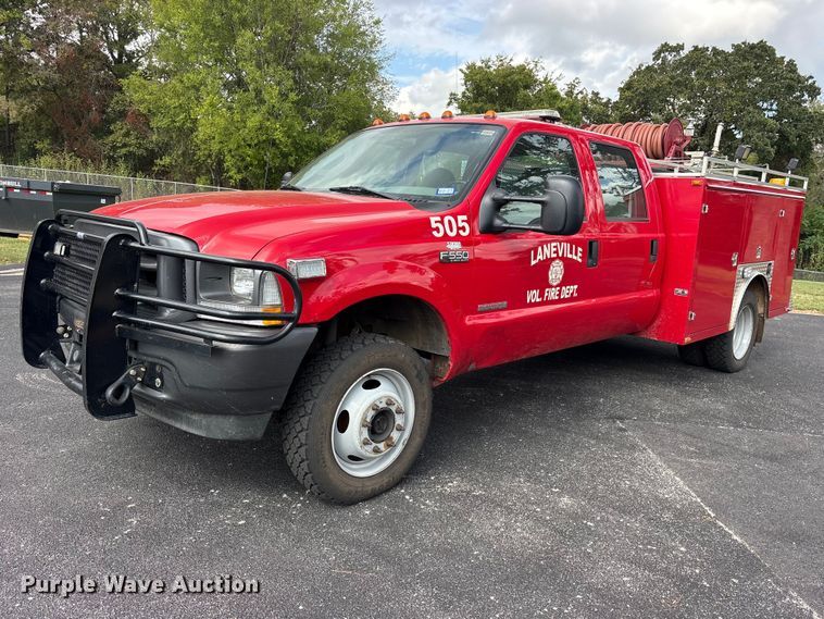 image for item ES8293 2003 Ford F550 Super Duty brush fire truck