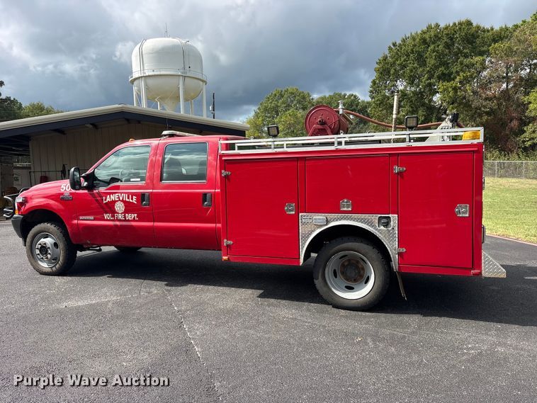image for item ES8293 2003 Ford F550 Super Duty brush fire truck