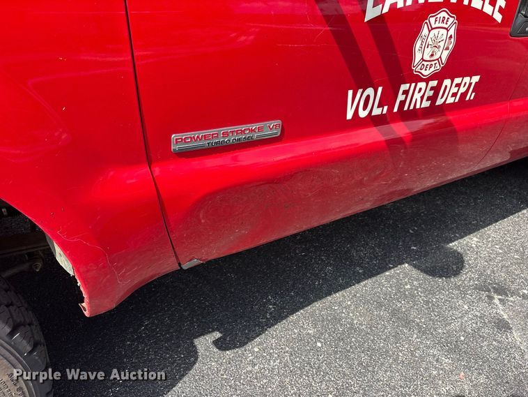 image for item ES8293 2003 Ford F550 Super Duty brush fire truck
