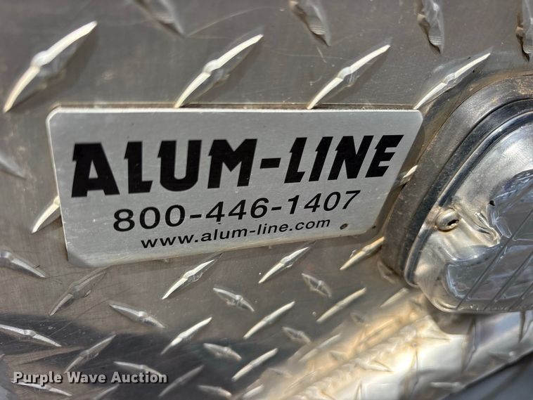 image for item ES8293 2003 Ford F550 Super Duty brush fire truck
