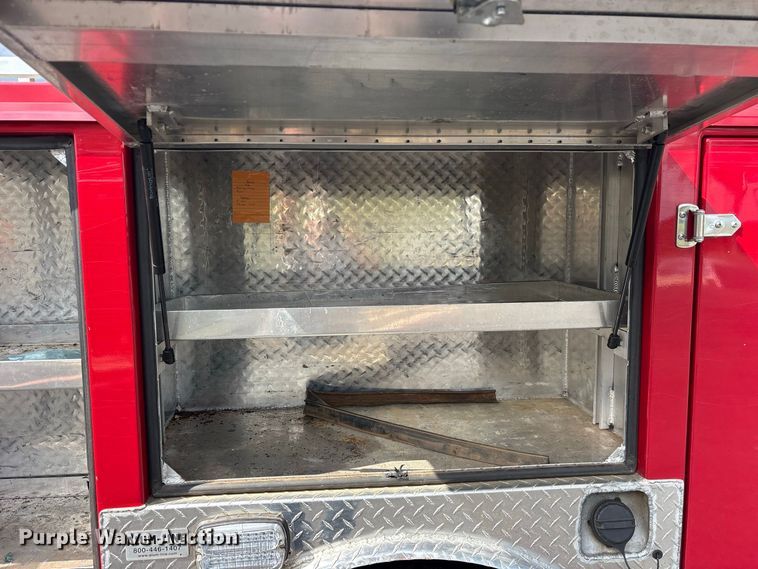 image for item ES8293 2003 Ford F550 Super Duty brush fire truck