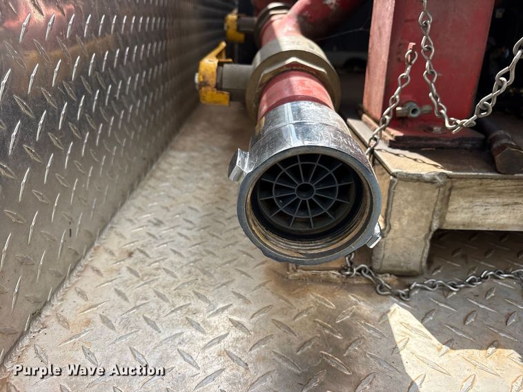 image for item ES8293 2003 Ford F550 Super Duty brush fire truck