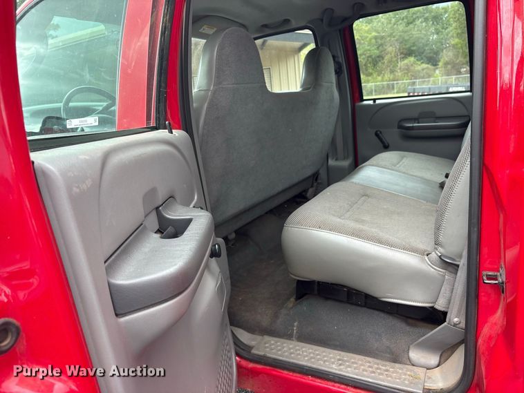 image for item ES8293 2003 Ford F550 Super Duty brush fire truck