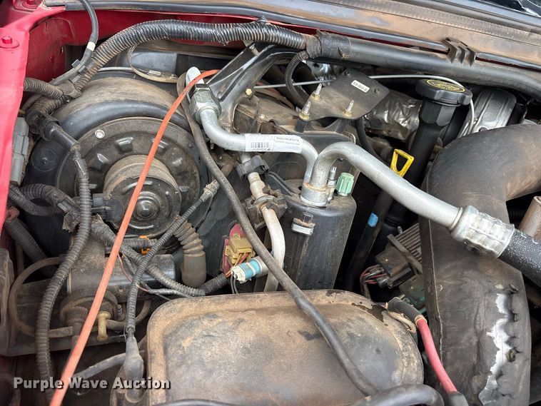 image for item ES8293 2003 Ford F550 Super Duty brush fire truck