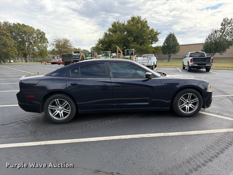 image for item EV3212 2012 Dodge Charger Police 