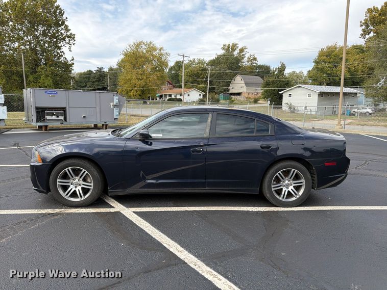 image for item EV3212 2012 Dodge Charger Police 